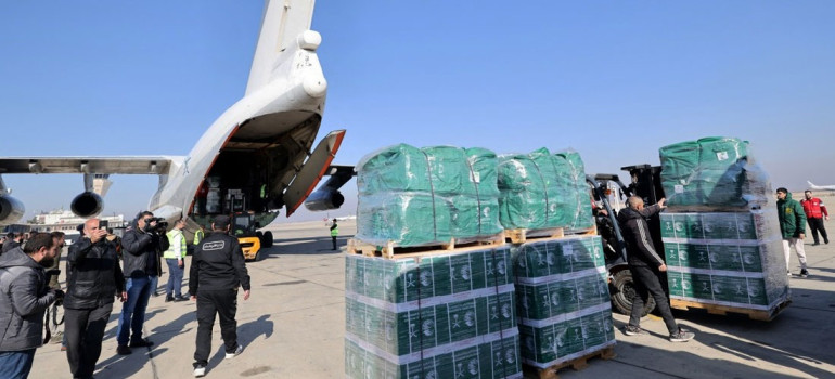 Saudi Arabia sends sixth aid plane to Syria