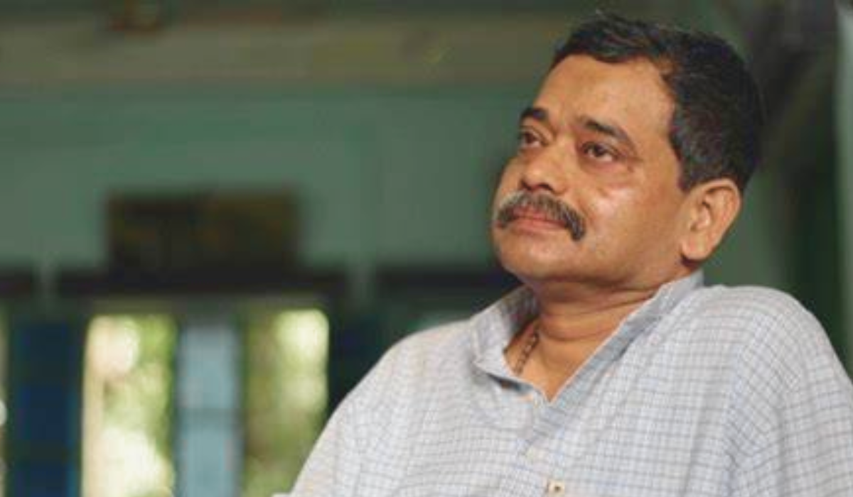 A Major Shift: Abhijit Mukherjee Returns to Congress.