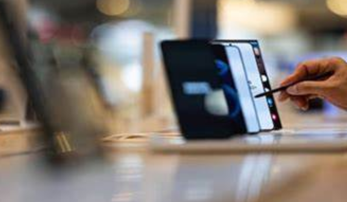 Record Mobile Exports: Rs 1.5 Lakh Crore in January