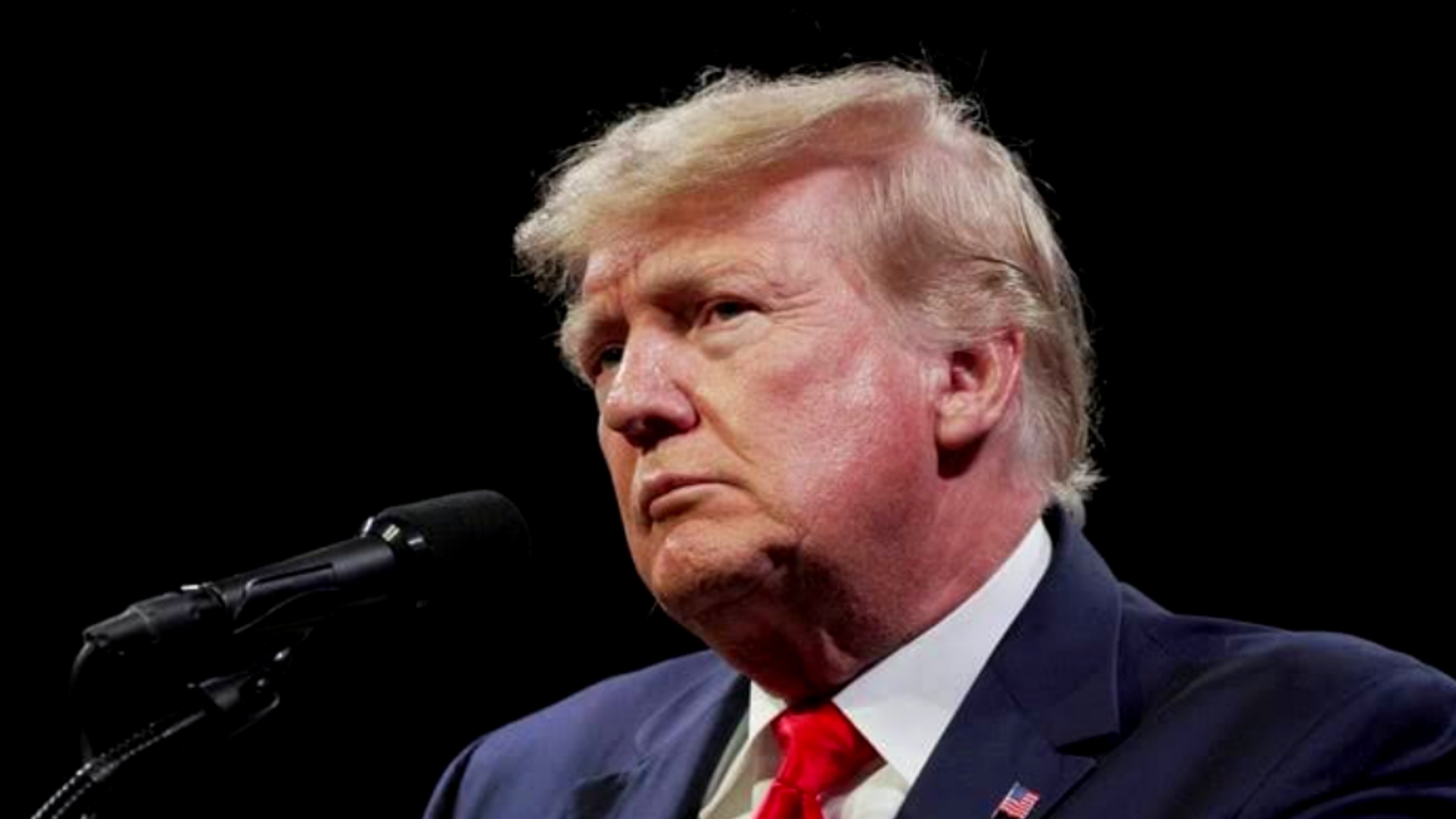 Trump Criticizes U.S. Aid to Afghanistan, Calls for Return of Military Equipment