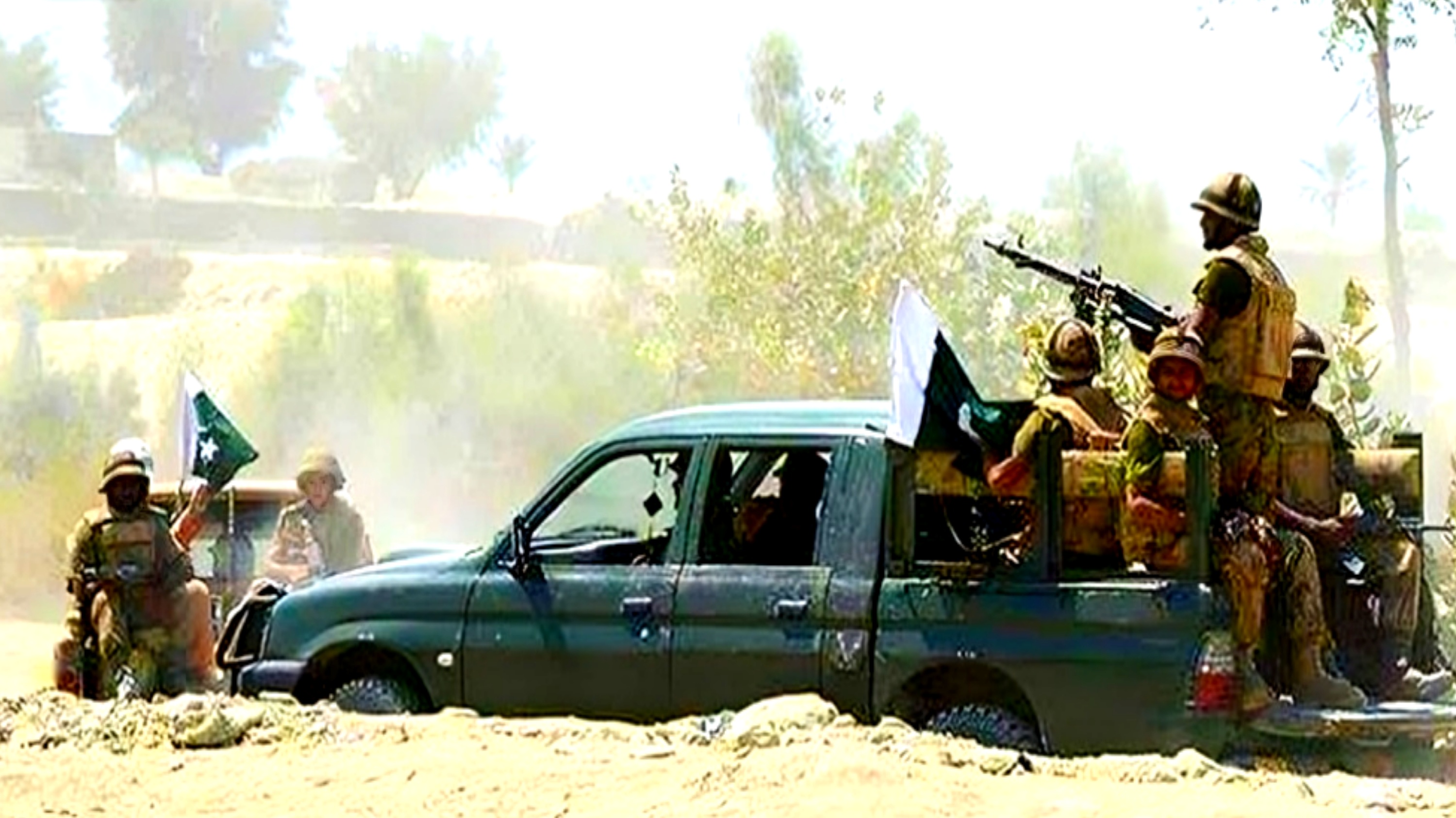 Bomb Attack on Security Convoy in Kalat Leaves Eight Injured