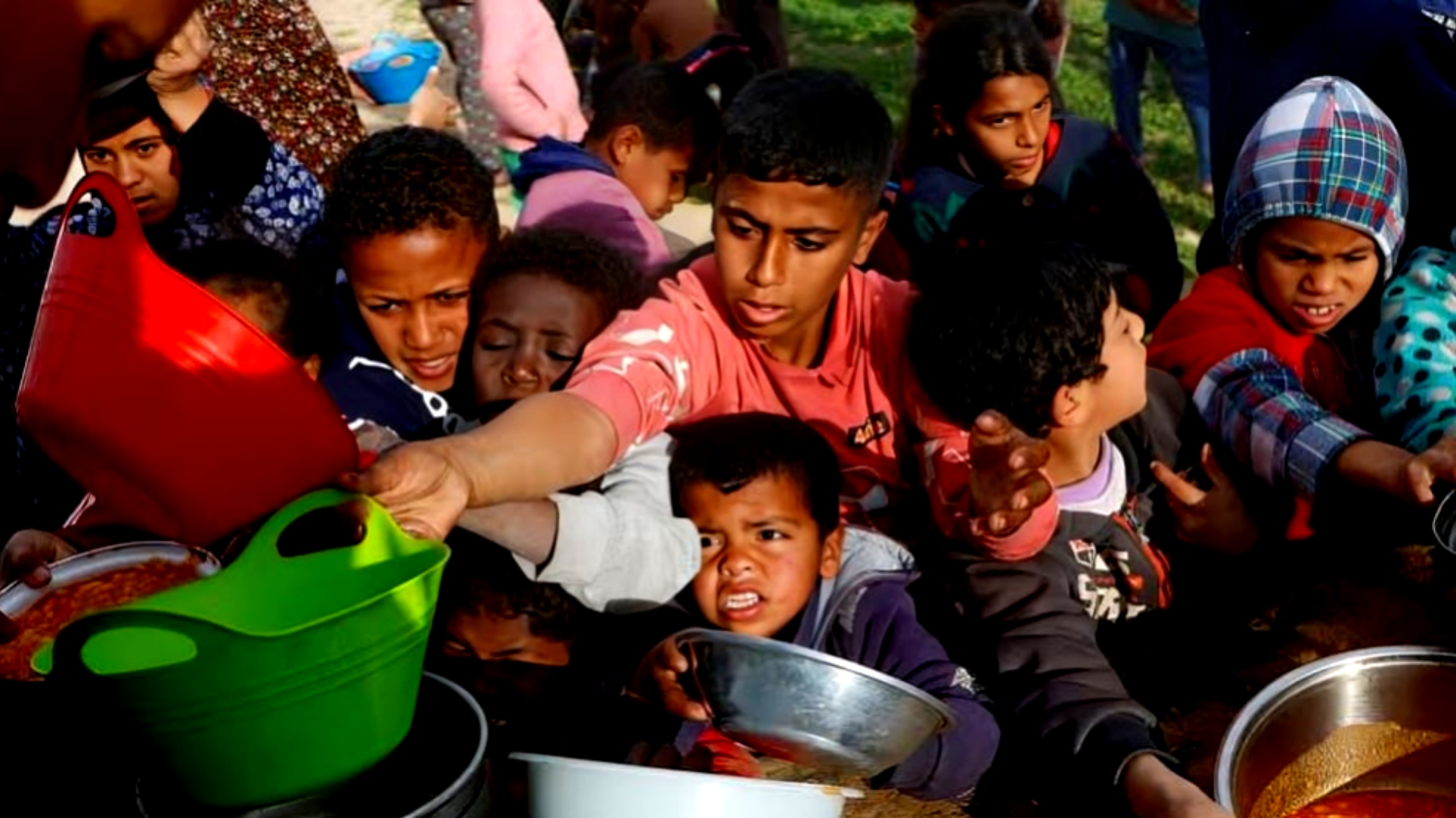 UN Warns of Rising Food Prices and Depleting Aid in Gaza Amid Israeli Blockade