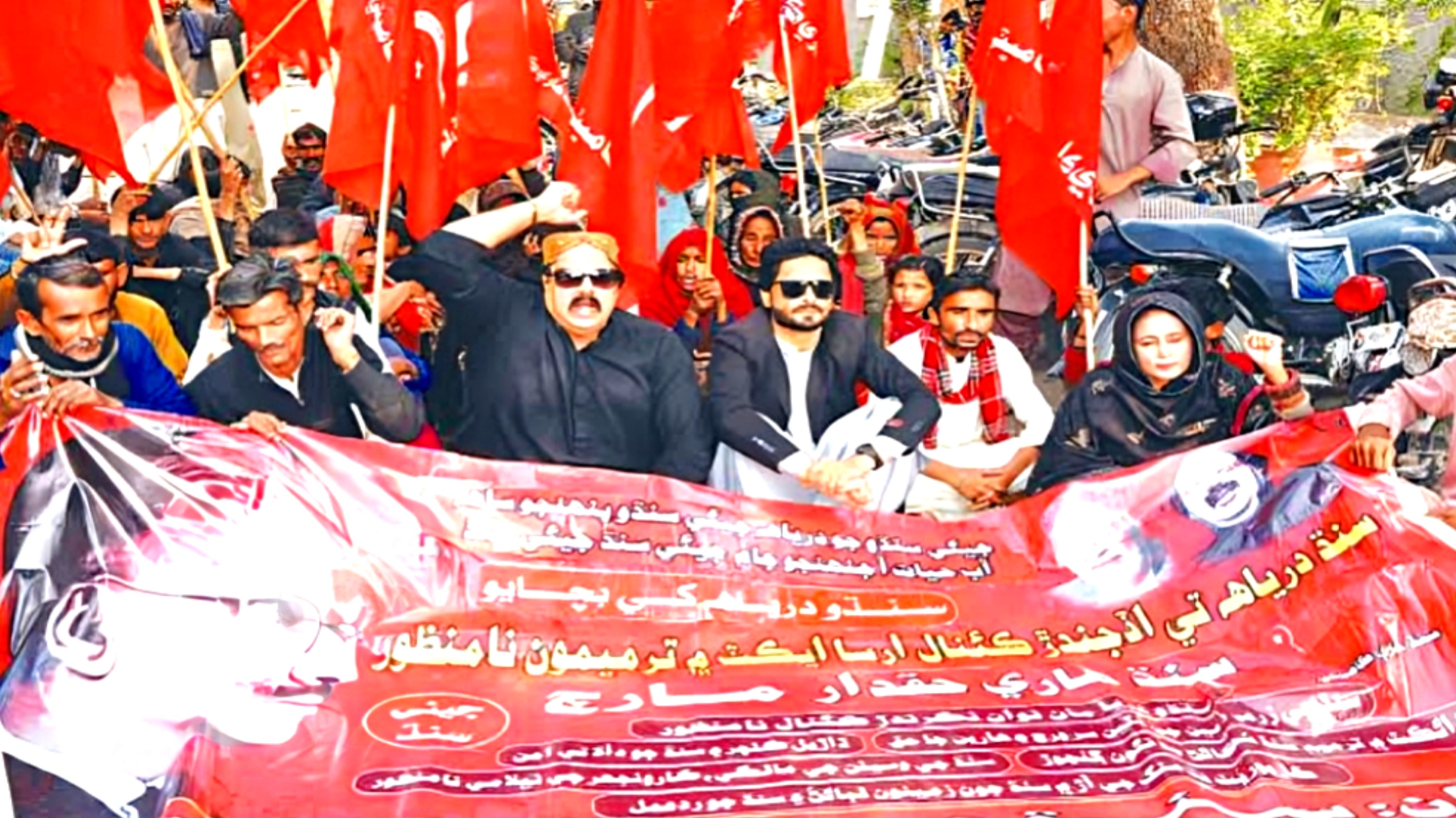 Artists and Activists Protest Against Indus River Canal Projects in Larkana and Malir
