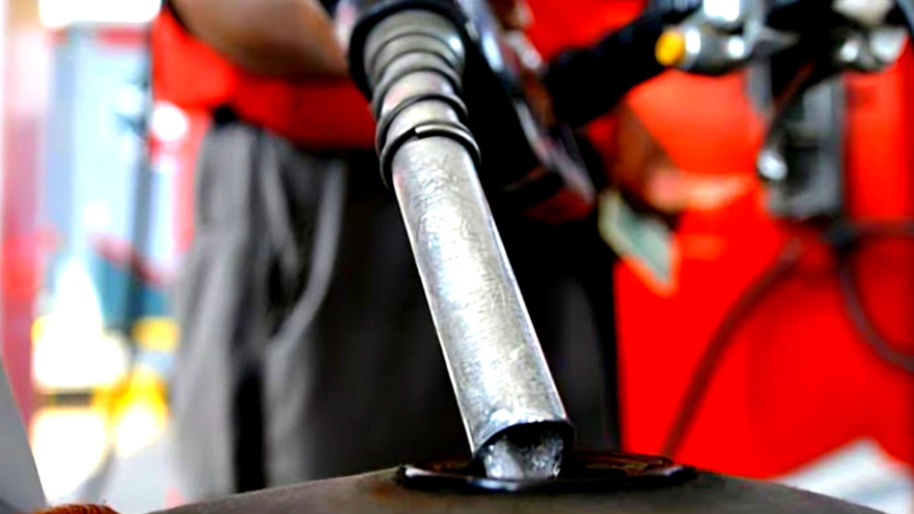 Massive Tax Burden on Petrol and Diesel Revealed in Pakistan