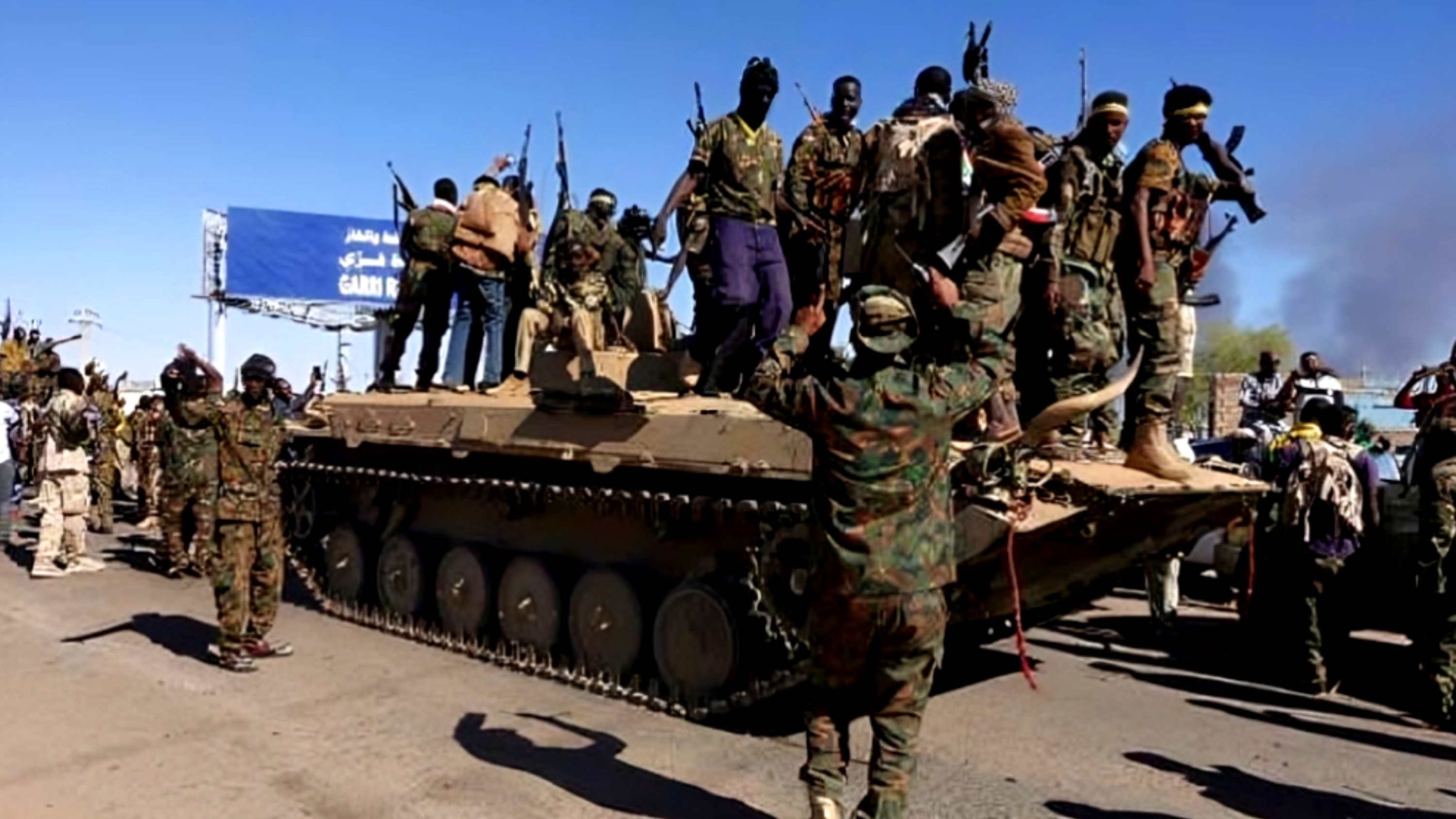 Sudanese Army Nears Control of Presidential Palace Amid Intense Fighting