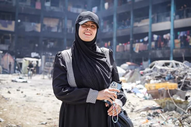 Cannes Mourns Slain Gaza Photojournalist as Filmmaker Debuts Heartbreaking Tribute