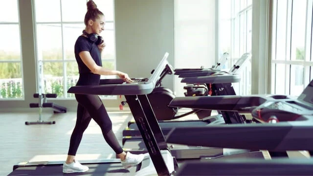 Why the 12-3-30 Walking Workout Is Taking Over Social Media in 2025