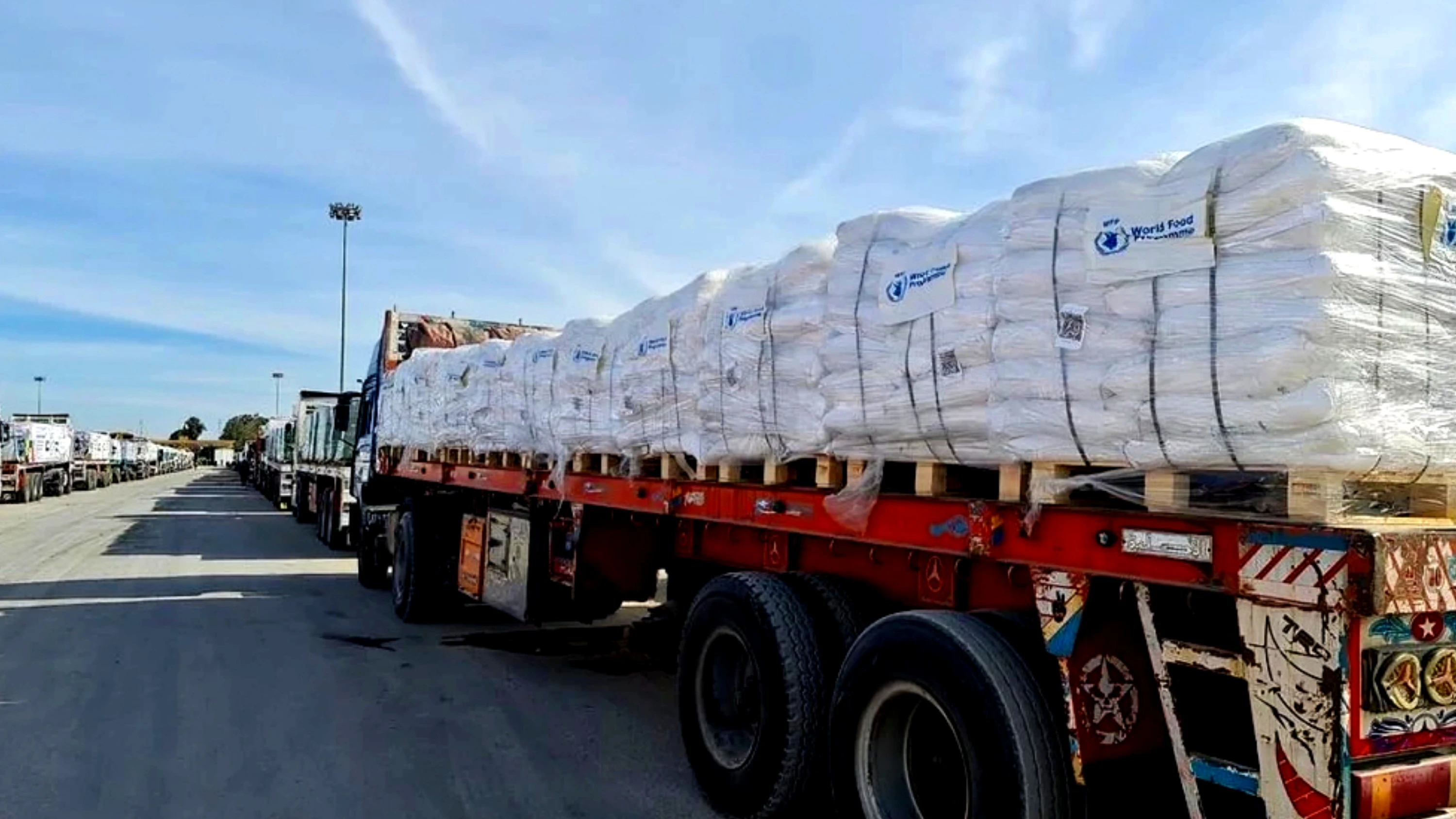 UNRWA Urges Entry of 600 Aid Trucks Daily to Prevent Further Gaza Catastrophe