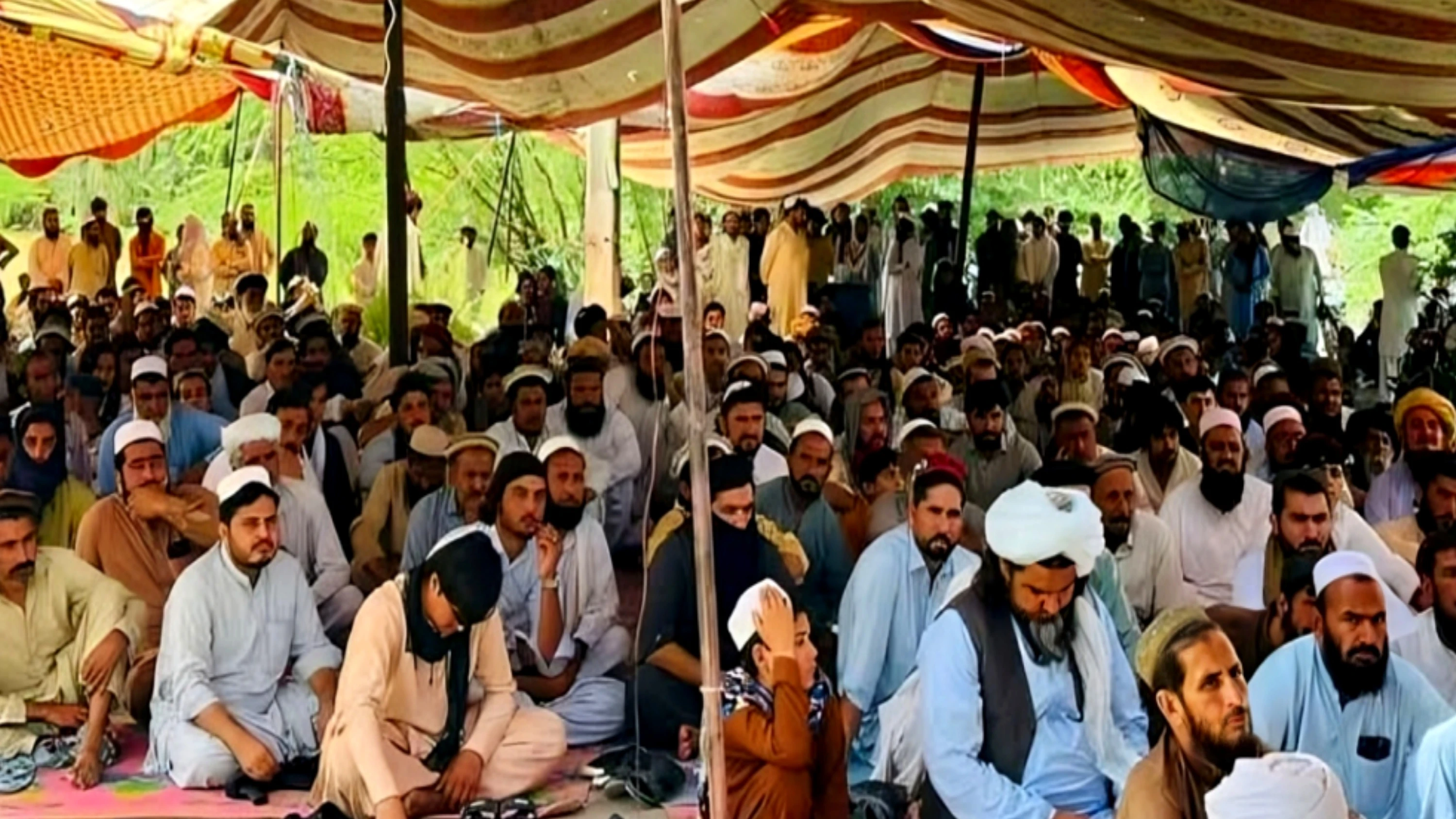 Protest over alleged drone strike in north waziristan ends after agreement with local authorities