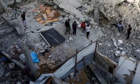 Israeli airstrikes on bureij refugee camp kill 19 amid escalating conflict