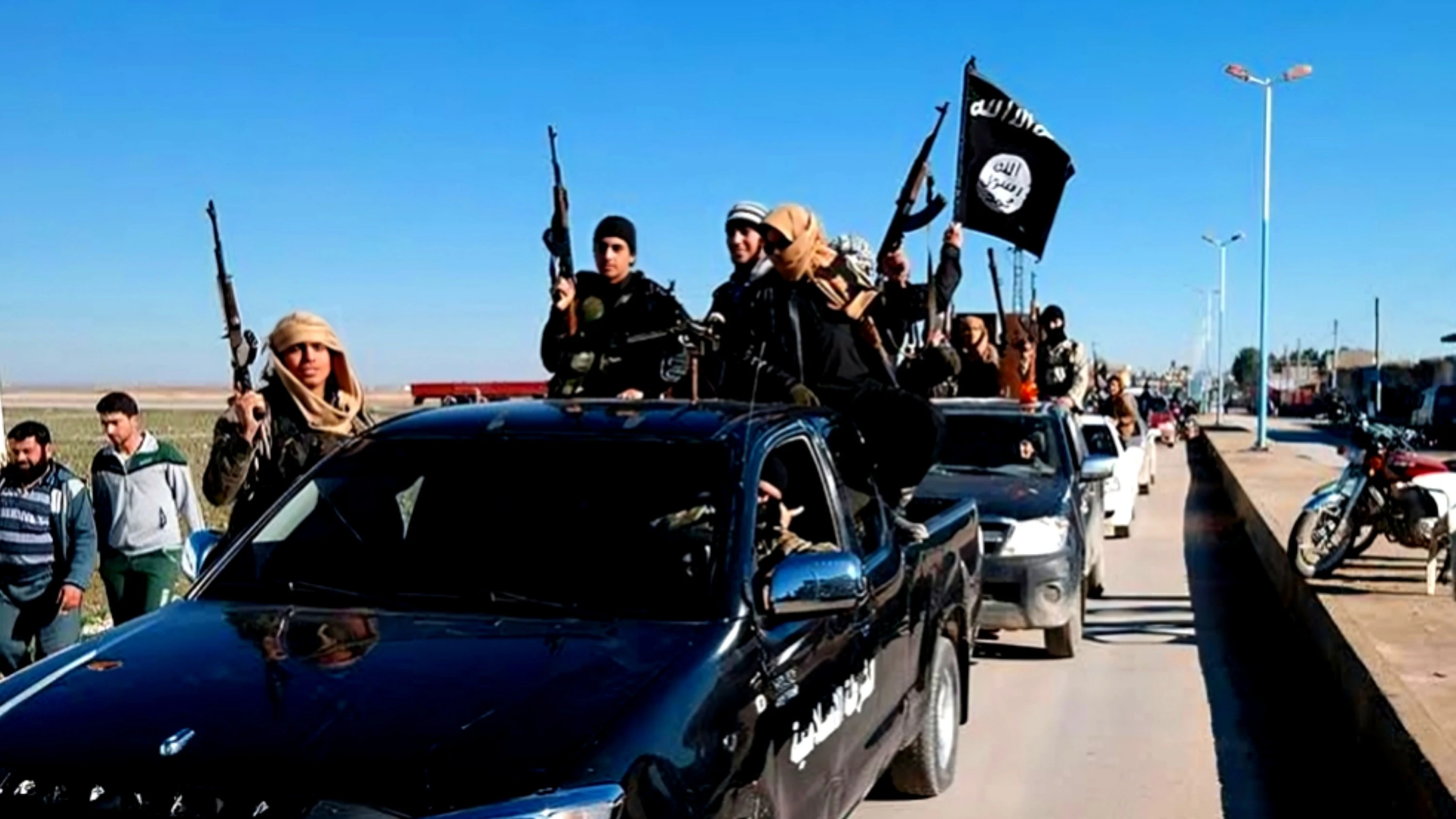 Isil launches first attack on syrian government forces since assad's ouster