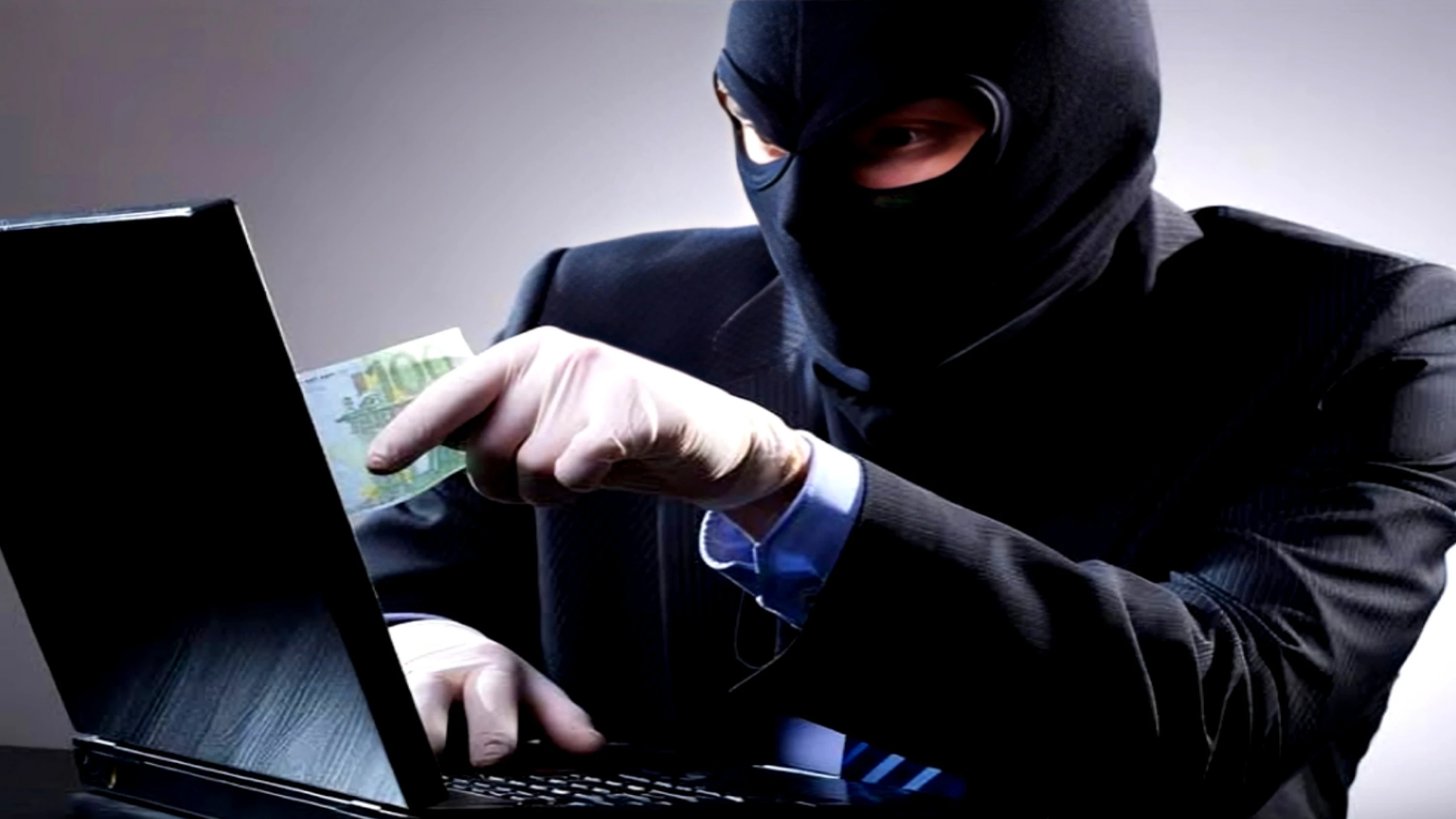 Over 400b pkr digital heist via call centers uncovered in islamabad