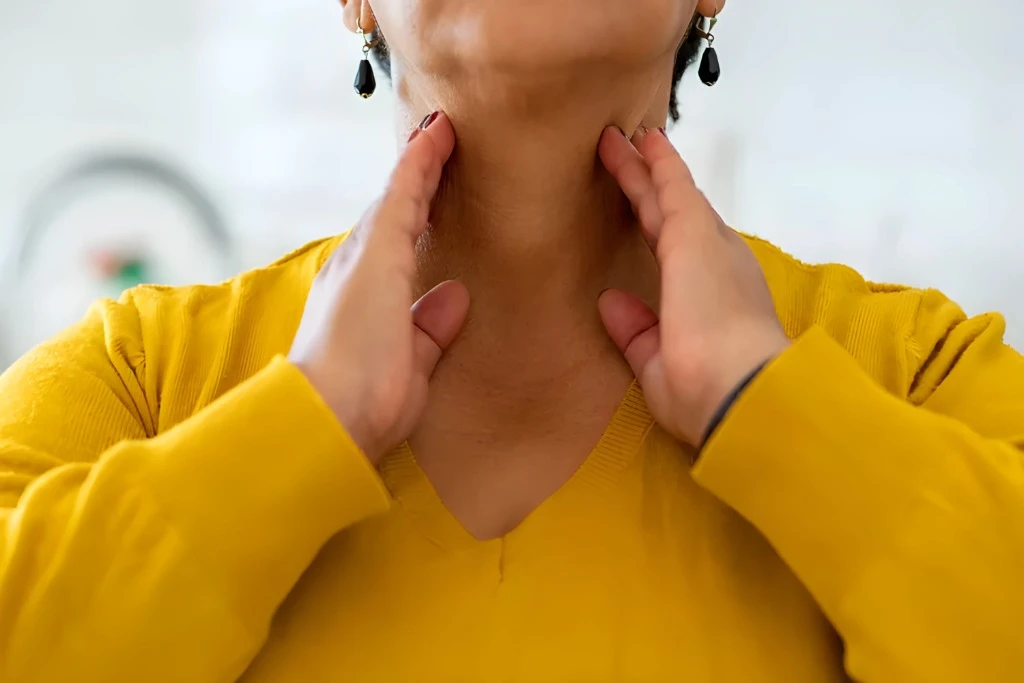 Covid-19 variant ‘nimbus’ spreads rapidly, triggers razor-like throat pain