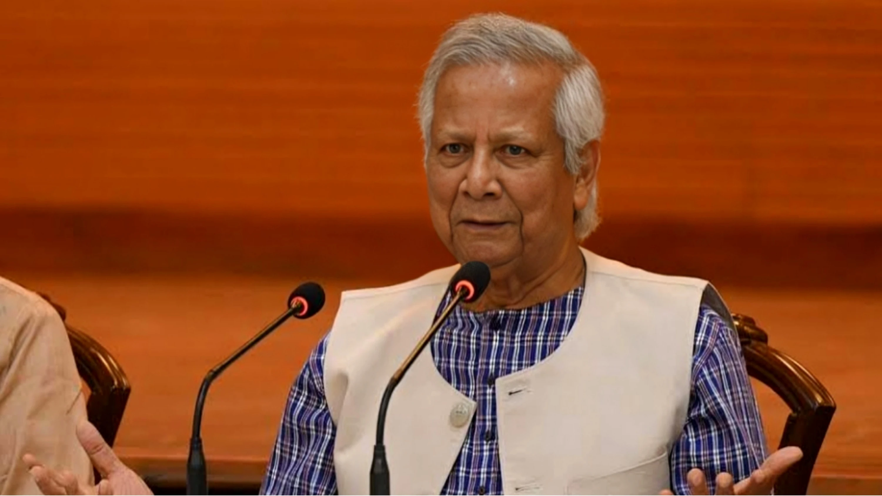 Bangladesh interim leader criticizes india over sheikh hasina’s political activities