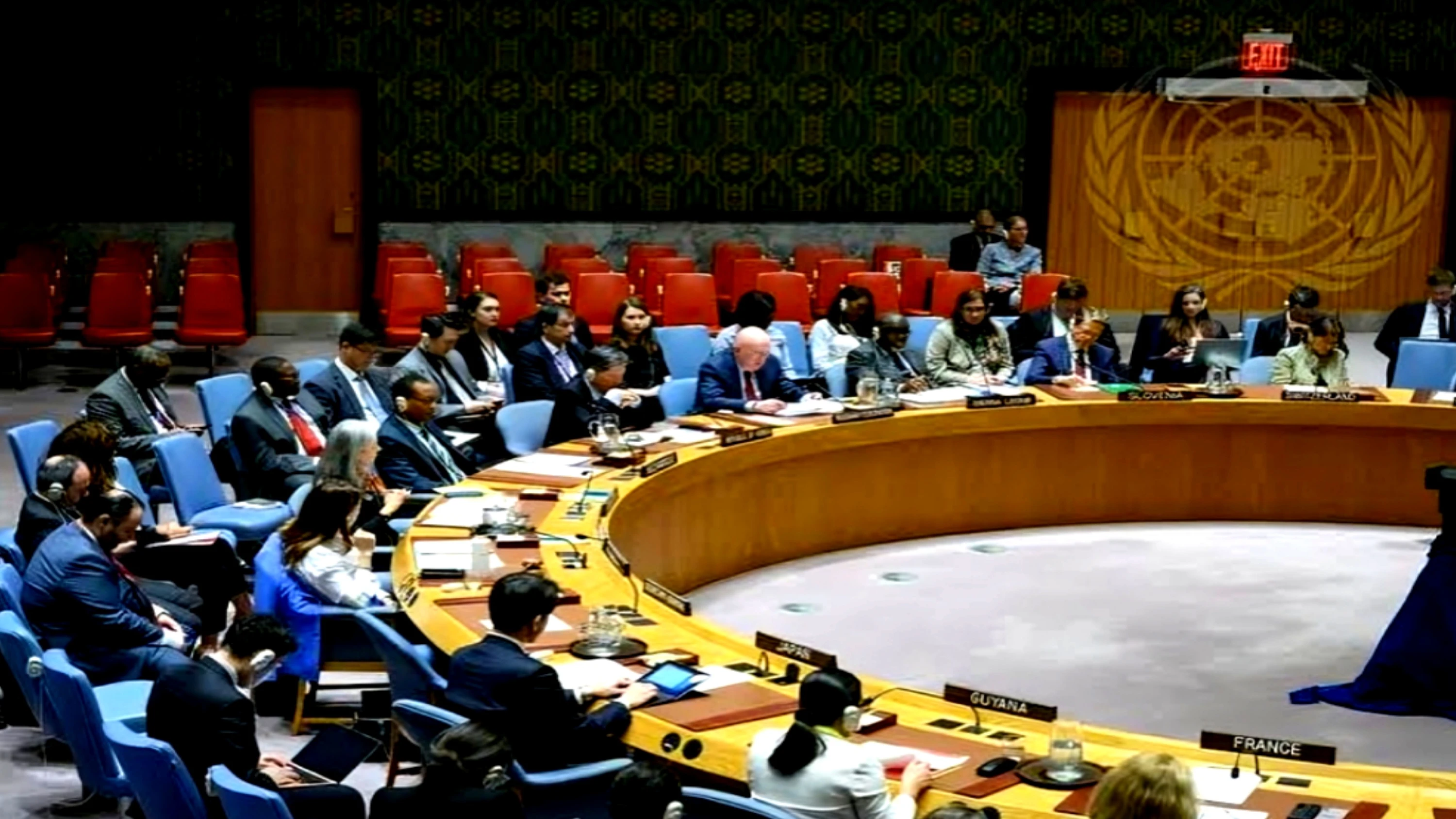Un general assembly set to vote on ceasefire resolution amid u.s.-israel opposition