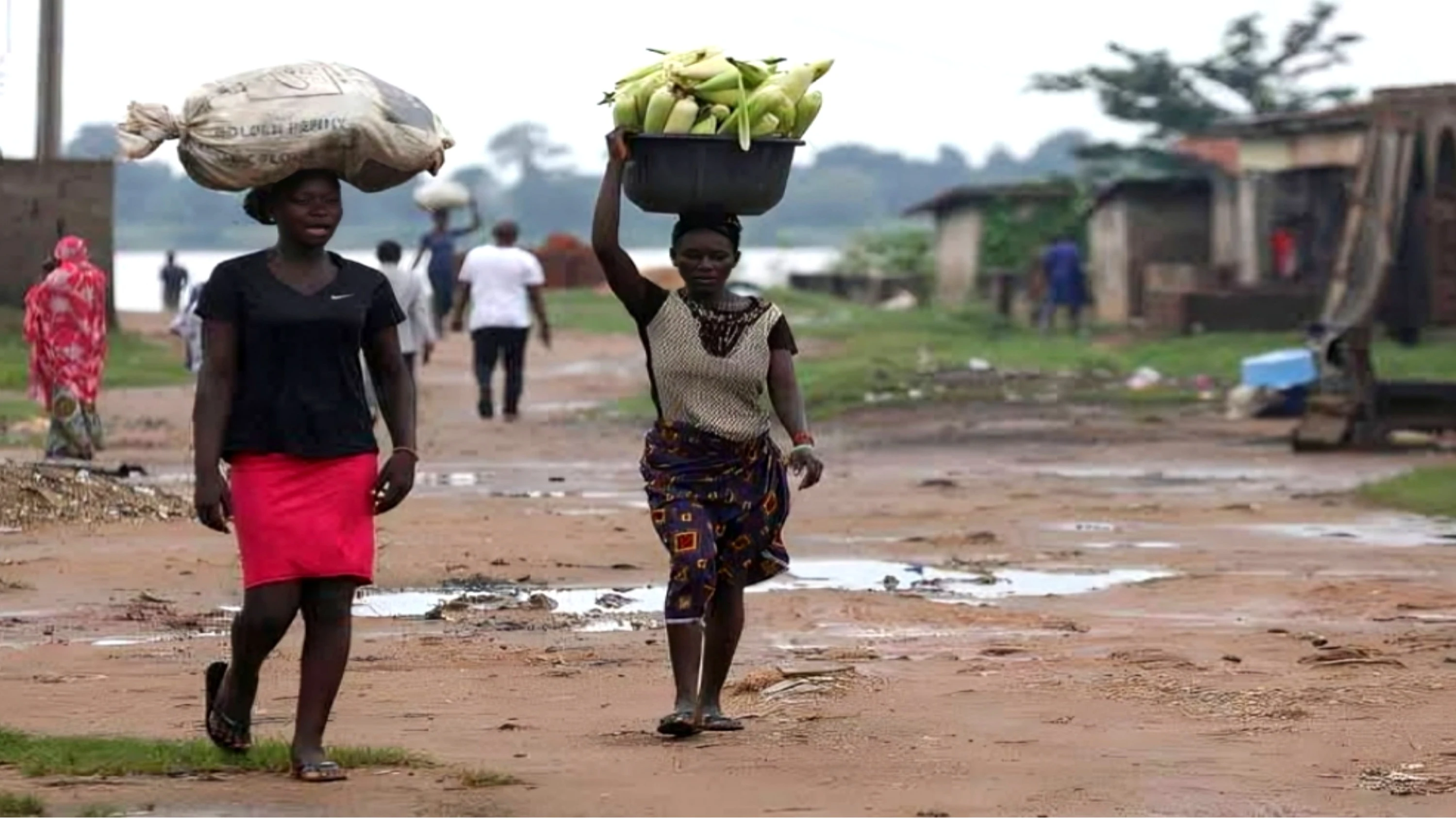 Amnesty international: gunmen kill over 100 in deadly attack on nigerian village