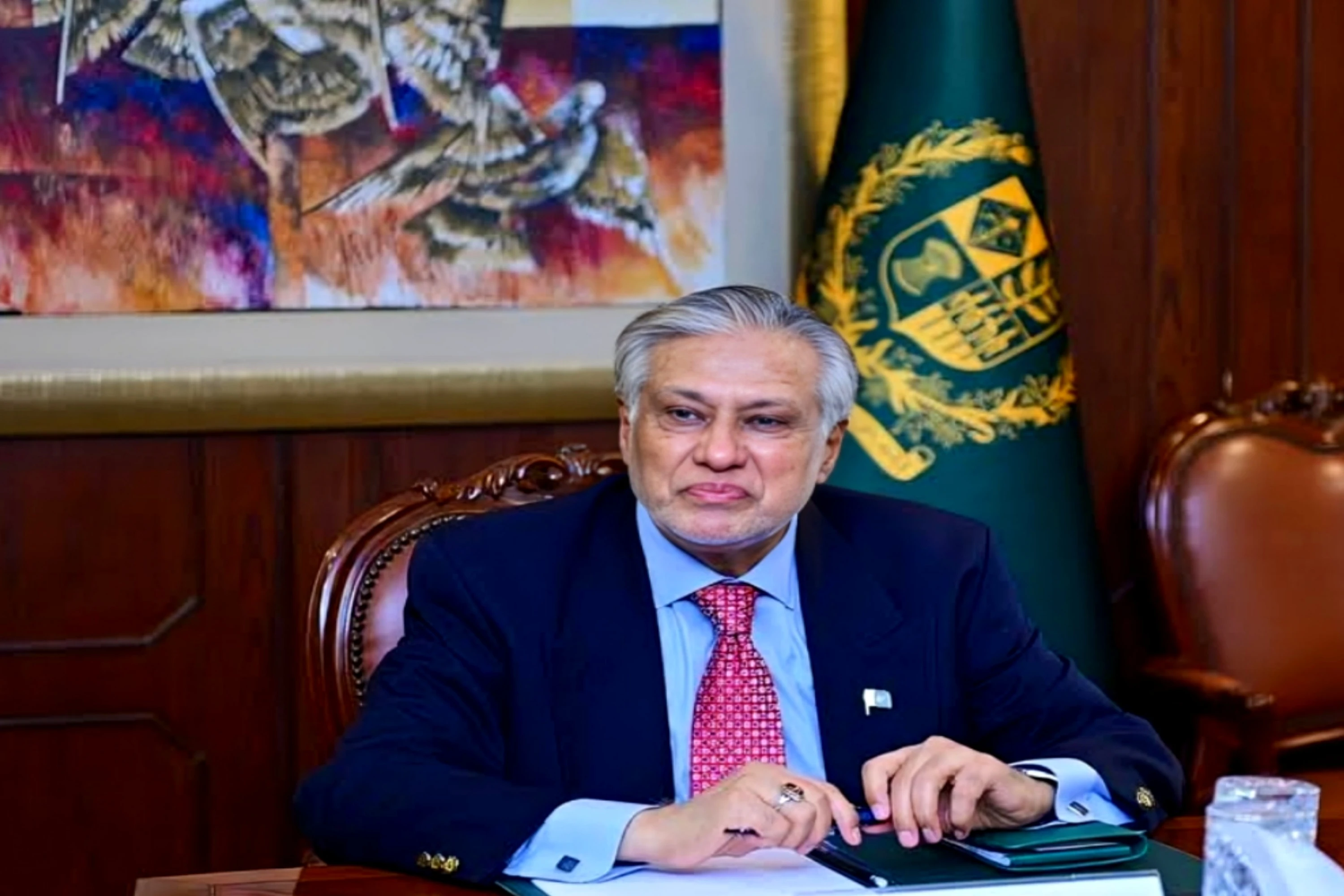 Federal government decides to cancel passports of pakistani asylum seekers abroad