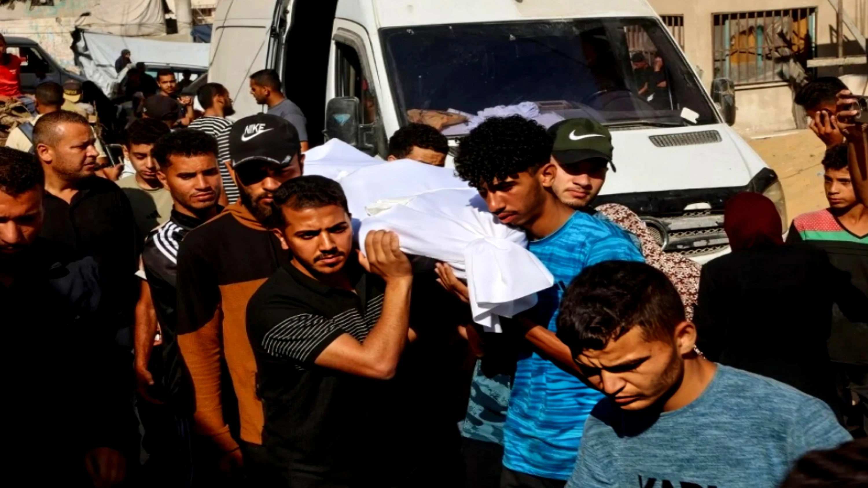 Gaza Death Toll Rises as 140 Killed in 24 Hours, Amid Shifted Focus to Israel-Iran War