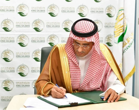 KSrelief Signs Deal to Set Up Four Water Desalination Plants in Gaza Strip