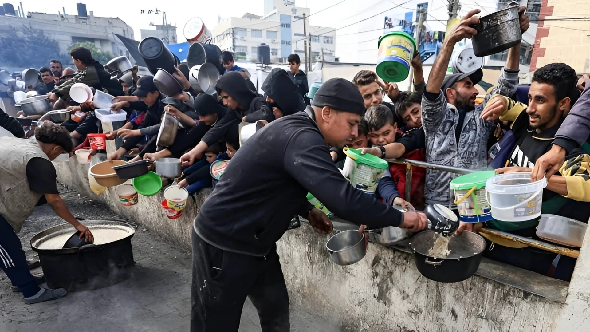Gaza Crisis Deepens Amid Ongoing Israeli Operations, Humanitarian Access Severely Limited