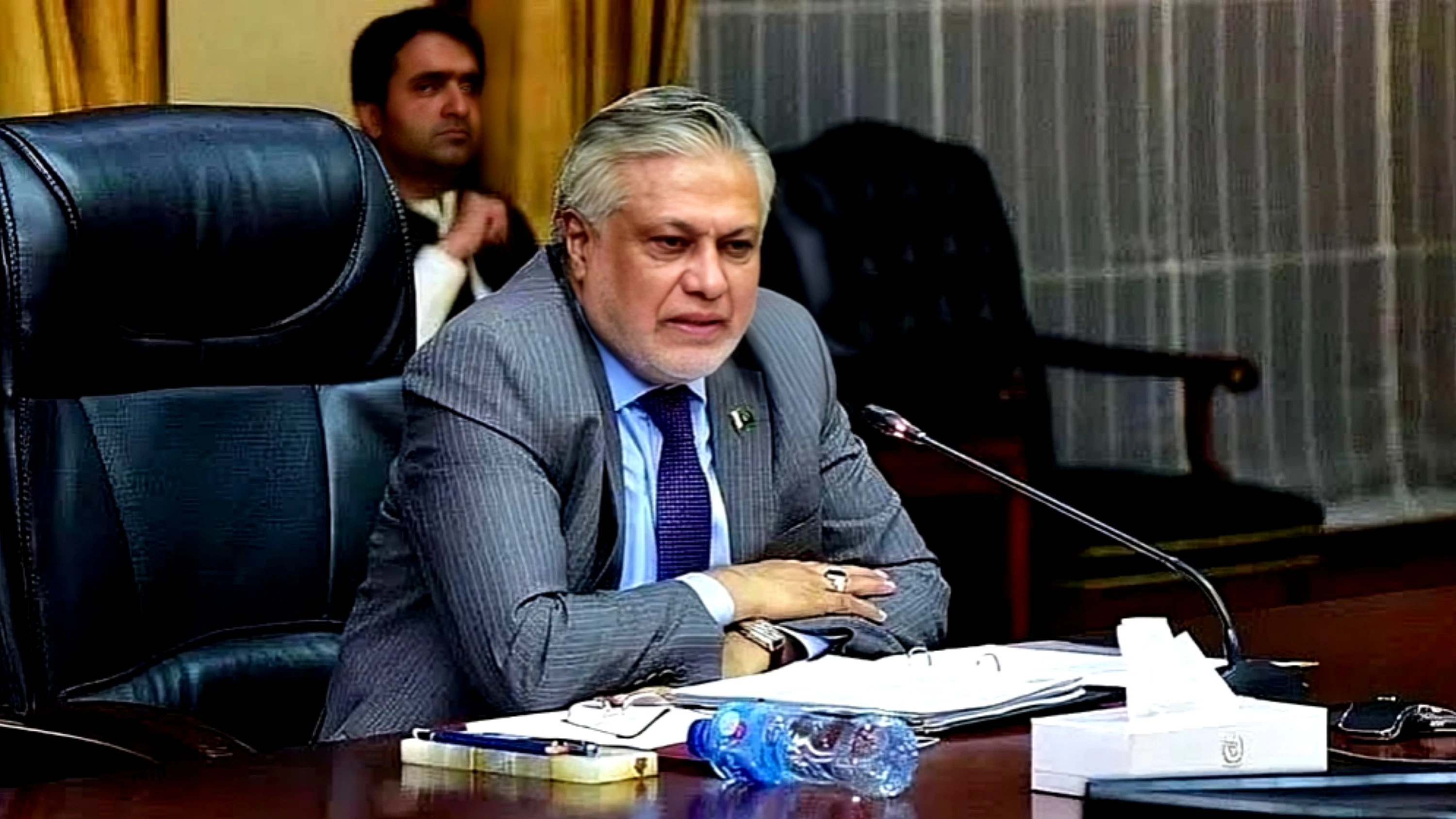 Deputy pm ishaq dar urges india to rethink its policies, reaffirms pakistan’s commitment to regional peace