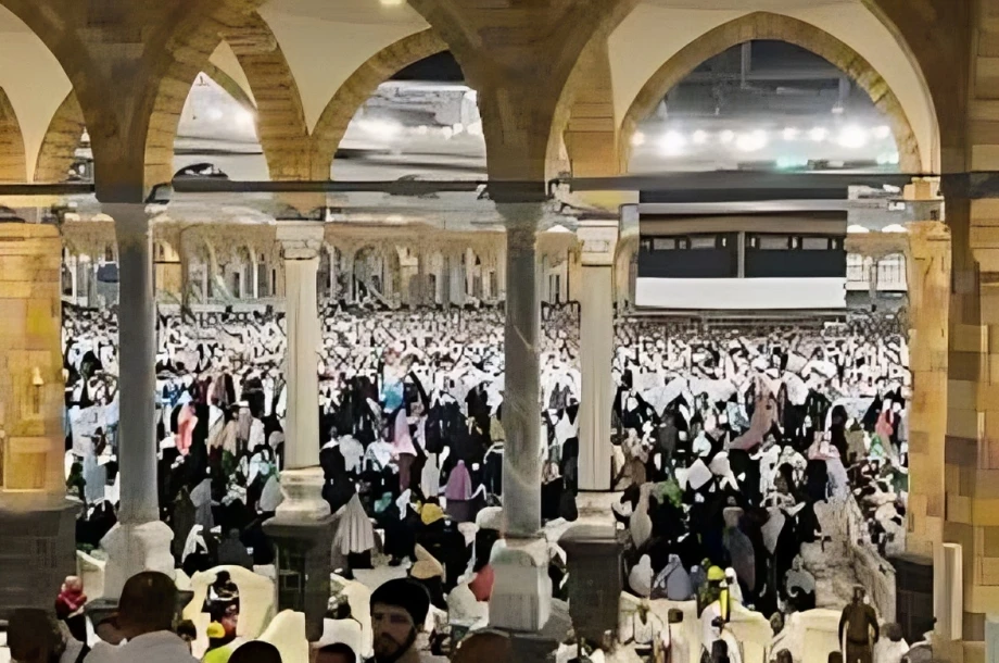 Ministry of hajj: over 190,000 umrah visas issued since season start