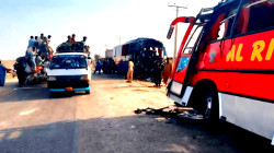 16 Dead, Dozens Hurt in Nawabshah, Khairpur Pilgrim Bus Crashes