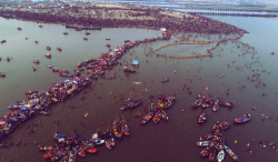 Maha Kumbh Ends: Last Holy Dips at Sangam Draw Huge Crowds