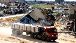 Israel Suspends Humanitarian Aid to Gaza Amid Ceasefire Uncertainty