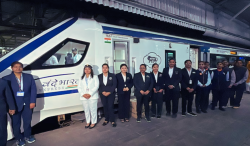 Vande Bharat Makes History: All-Women Crew on Women's Day