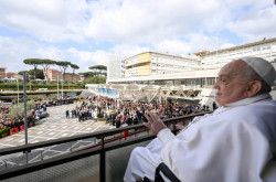 Pope Francis Leaves Hospital After Five Weeks