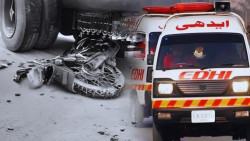 Tragic Road Accident in Karachi: Pregnant Woman, Husband, and Newborn Killed
