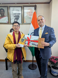 PM Modi Praises Chinese Scholar for Sharing Yoga and Indian Culture Abroad