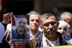 Palestinians Hold Prisoner’s Day Marches