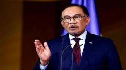 Malaysian PM Engages Both Myanmar Junta and Opposition Amid Earthquake Crisis