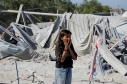 Gaza's Space for Displaced Palestinians Is Declining at 69 Percent
