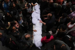 Israel's Aid Ban During Devastating Airstrikes, Gaza's Humanitarian Crisis Gets Worse