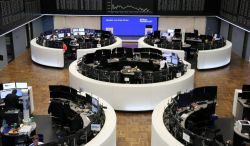 European Shares Rise as Investors Watch Tariff News