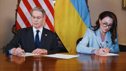 U.S. and Ukraine Sign Landmark Economic Deal on Rare Earth Minerals