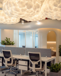 Cloud Spaces Expands into Saudi Arabia with a Premium Flexible Workspace at Kingdom Centre, Riyadh