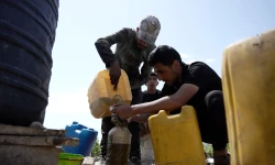 Palestinians Turn Plastic into Diesel Amid Fuel Shortage