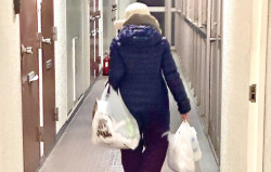 Survey finds 39 pct of people living in Japan feel lonely
