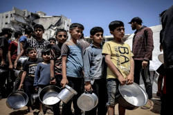 GHF Suspends Aid Operations in Gaza After Fatal Shooting by Israeli Forces