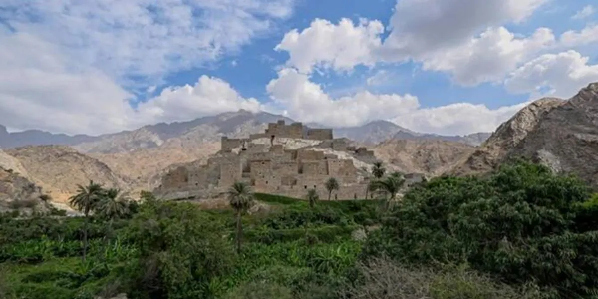 Tourists Drawn To Al-Baha’s Distinctive Architecture, Expert Reports ...
