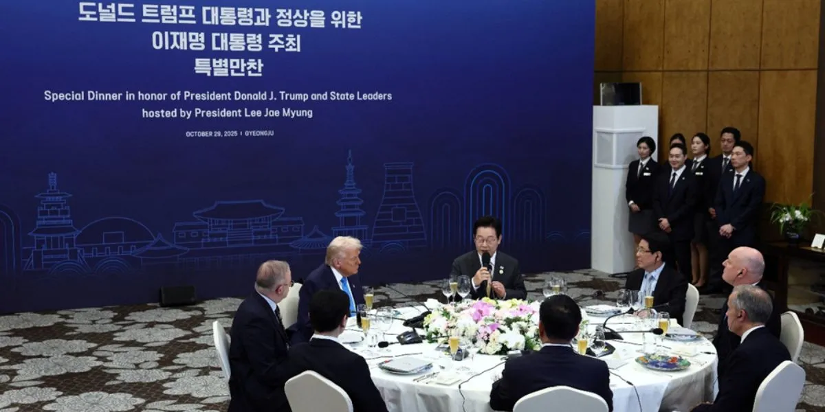 Trump Announces New Trade Deal With South Korea During Asia Visit ...