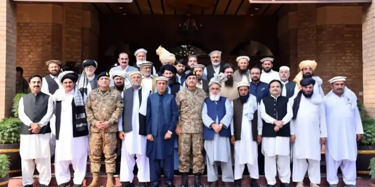 Asim Munir Warns Kabul Against Cross-Border Terror, Vows to Eliminate Militancy
