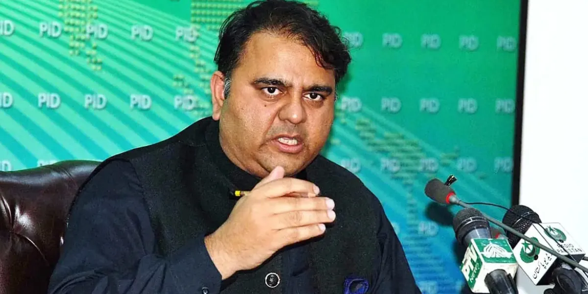 Fawad Chaudhry Says Efforts for Imran’s Release to Show Results Soon
