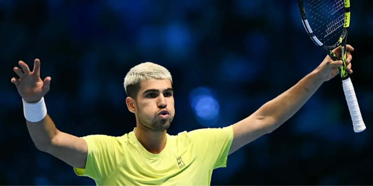 Carlos Alcaraz Beats Taylor Fritz, One Win from Year-End No. 1