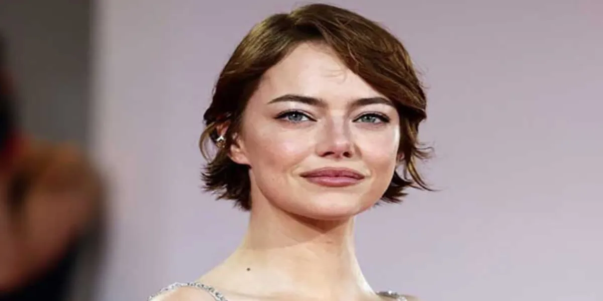 Emma Stone Named Most Beautiful Woman in the World by Golden Ratio