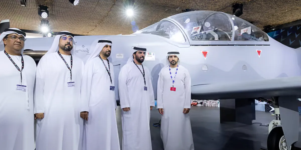 Sheikh Hamdan Reviews UAE-Made Calidus B-250 at Dubai Airshow